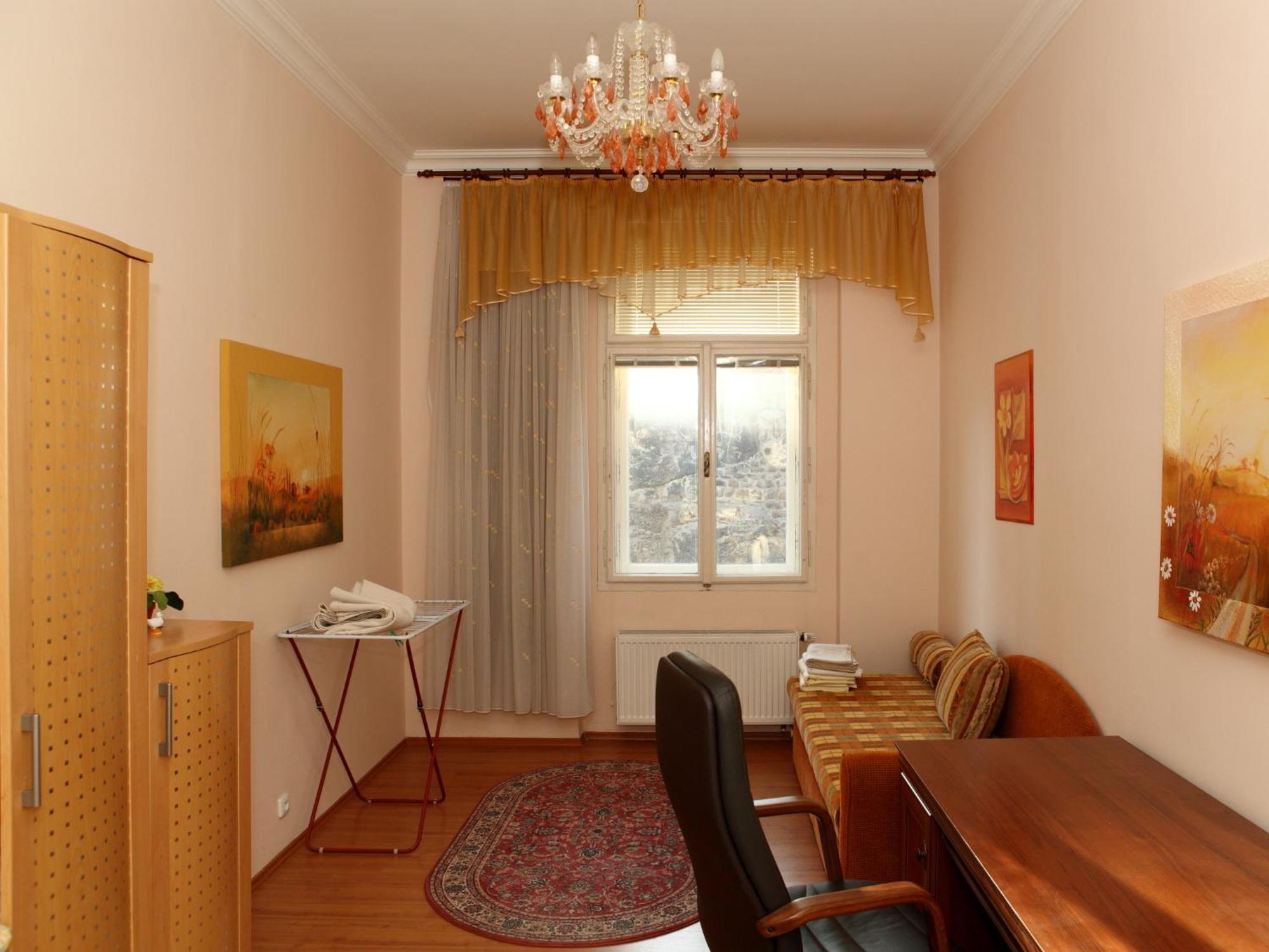 7K - Apartmany Lazenska Karlsbad Exterior foto