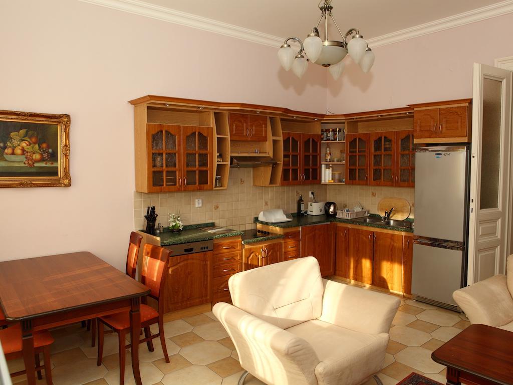 7K - Apartmany Lazenska Karlsbad Zimmer foto